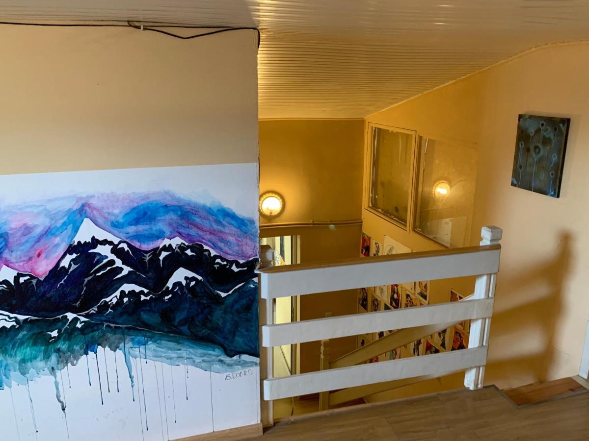 Home Stay Georgia Tbilisi Bagian luar foto