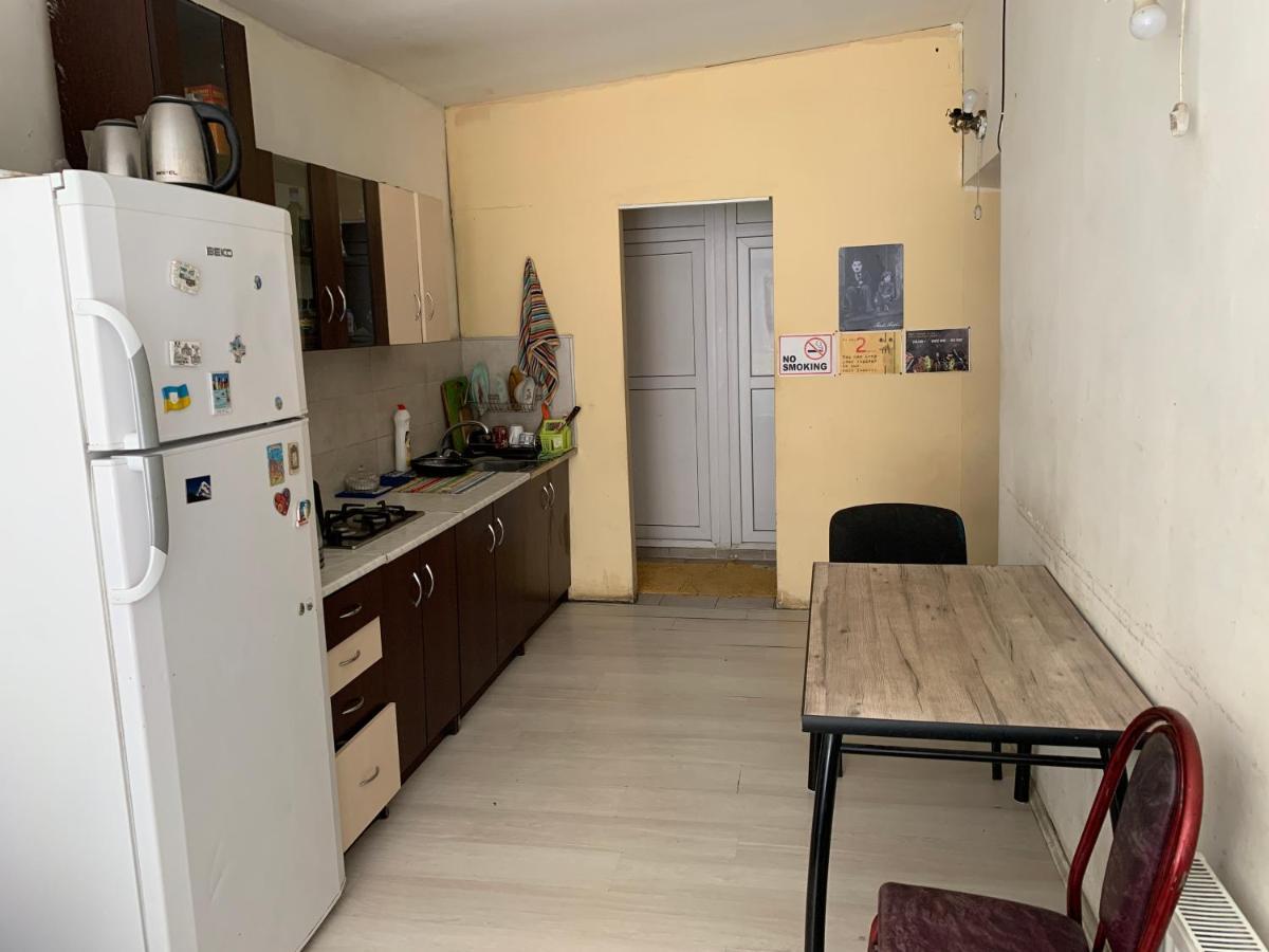 Home Stay Georgia Tbilisi Bagian luar foto