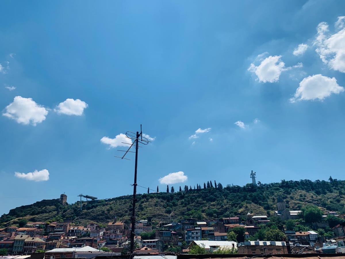 Home Stay Georgia Tbilisi Bagian luar foto